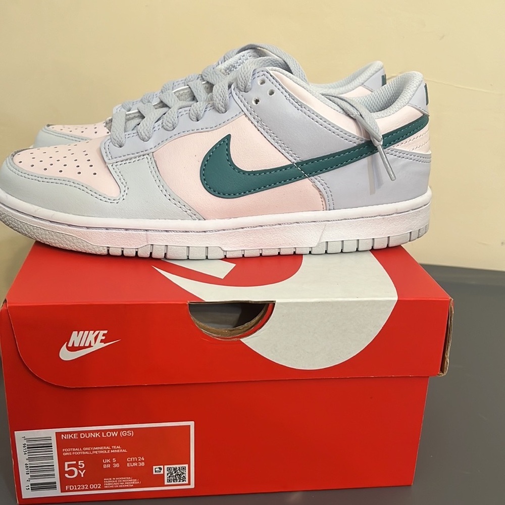 Nike Dunk Low Mineral Teal - Picture 3 of 6